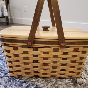 2006 Longaberger Market Basket